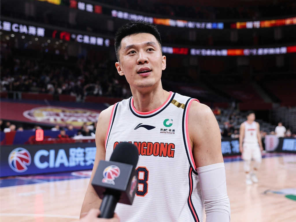 眼前展现出 眼前展现出